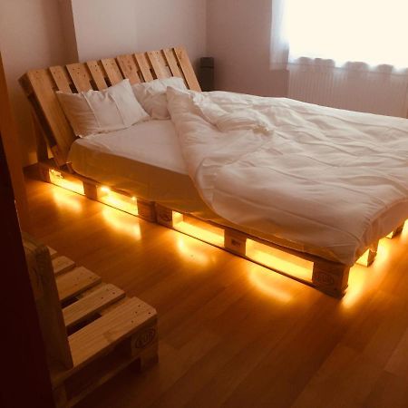 Single Room, Одноместная Комната В Доме, Chambre D'Une Personne, Habitacion Individual Istanbul Exteriör bild